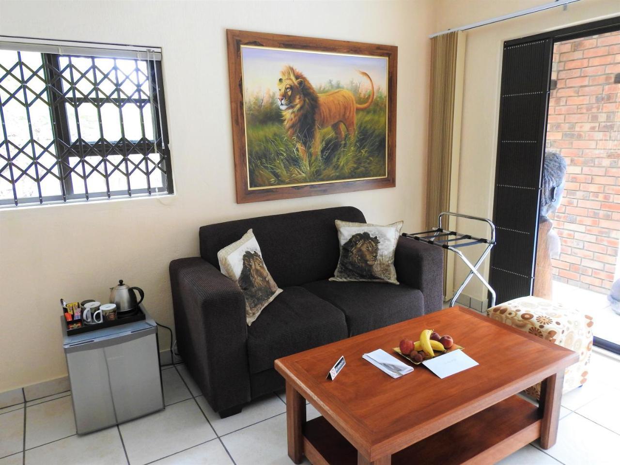 Ubuntu Bed And Breakfast Marloth Park Exterior photo